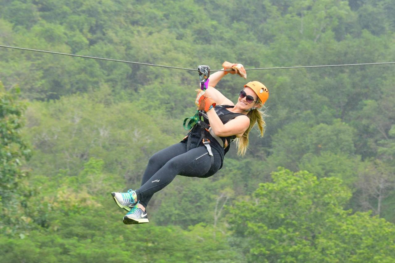 Carara Adventure Park Acomodação com café da manhã Quebrada Ganado Exterior foto